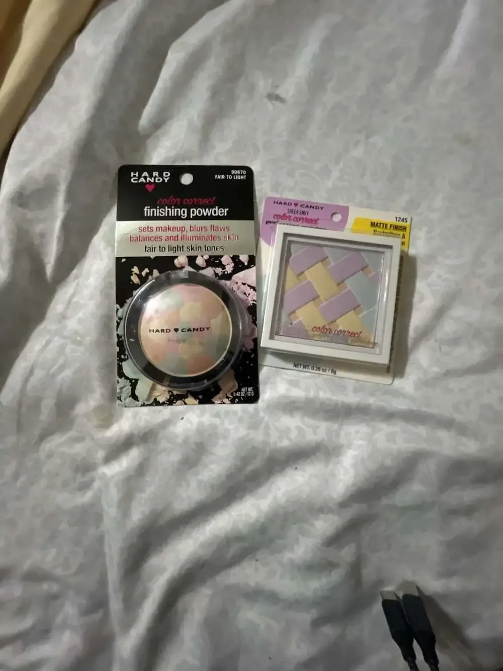 Hard Candy Sheer Envy Color Correct Finishing and Perfecting Powder 2-Piece Set